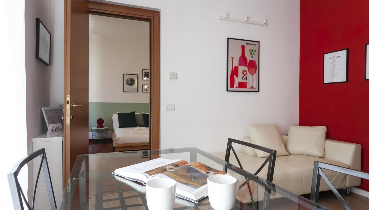 Italianway-Porta Ticinese 78 Apartment Milan Bagian luar foto