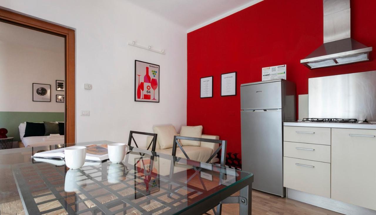 Italianway-Porta Ticinese 78 Apartment Milan Bagian luar foto